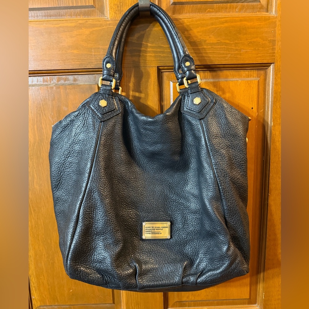 🚫 SOLD -Marc Jacobs Francesca Classic Q Large Satchel Handbag Black